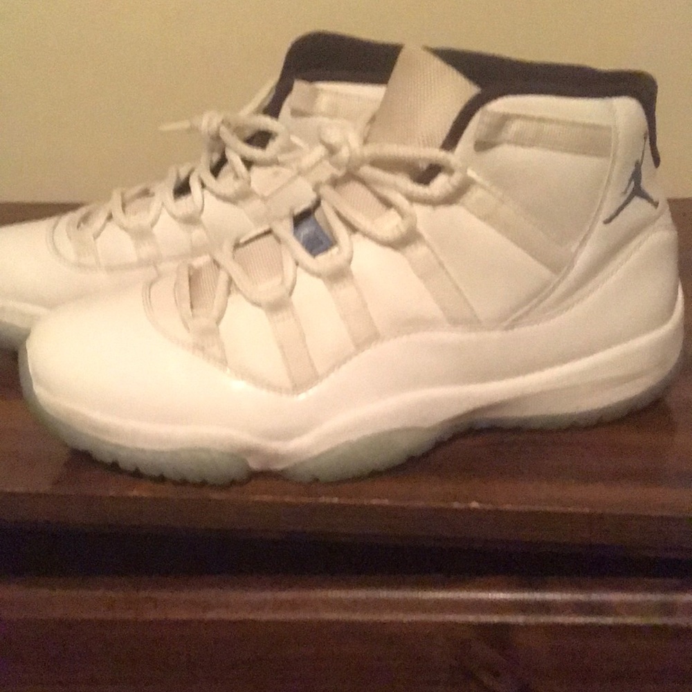 Legend blue retro 11s